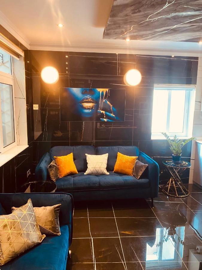 Azure Gold Apartment セングレア エクステリア 写真